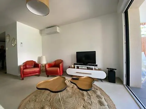 Apartment Bord Du Lac Cocoon Du Lac Draps Et Linge De Maison Menage Inclus Savines